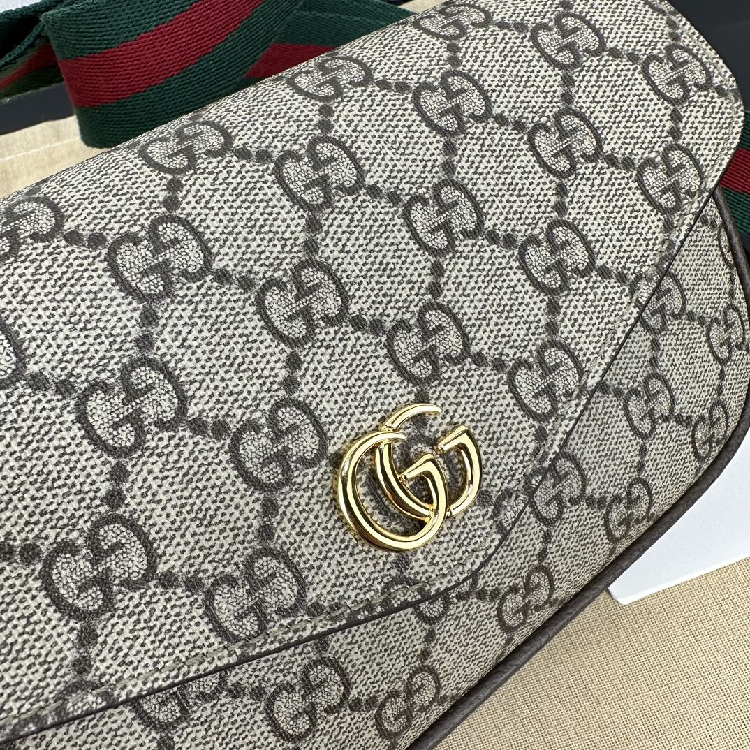 Gucci Satchel Bags